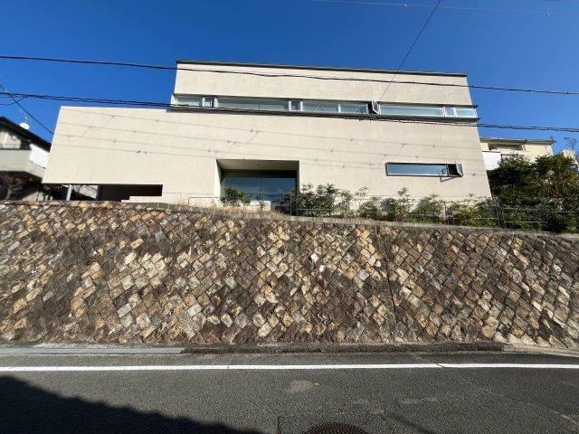 Spacious 3LDK + Study in Himeji - Photo 1