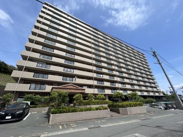 3LDK apartment in Kita Ward, Kumamoto - Photo 1