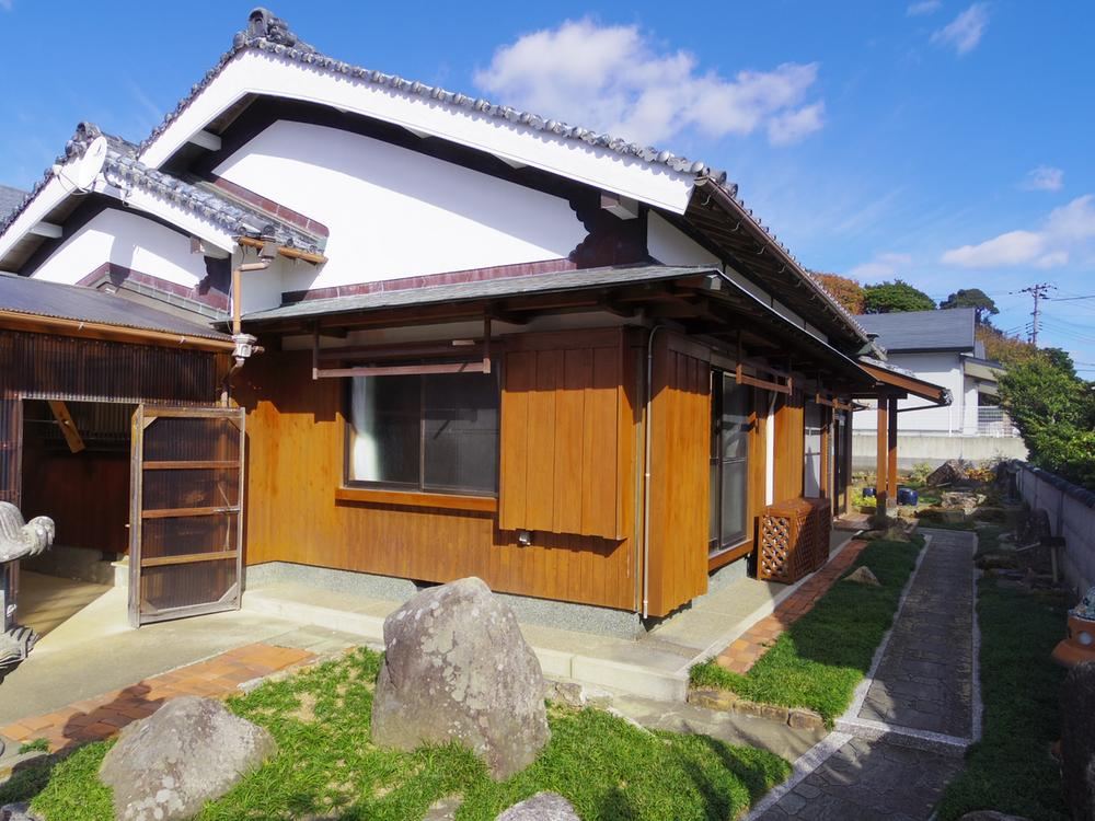 Spacious 5LDK Bungalow in Shiozaki - Photo 1