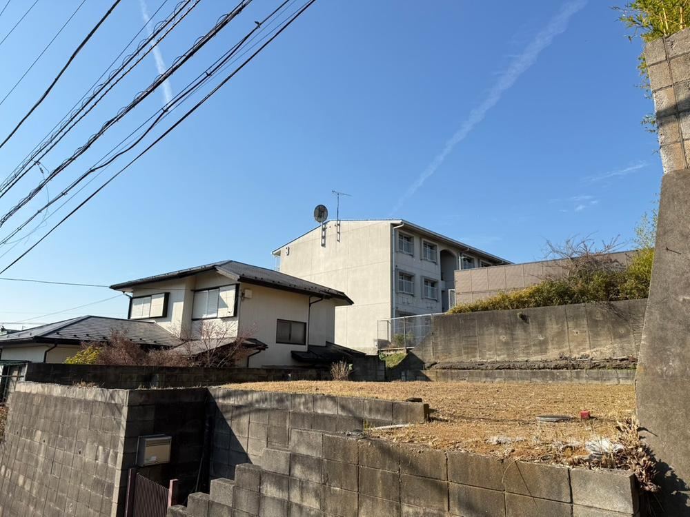 Bright Residential Land in Yahagicho, Chiba - Photo 1
