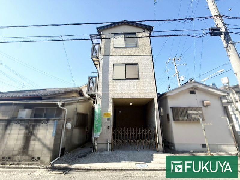Renovated 3LDK Detached House in Higashikoucho - Photo 1