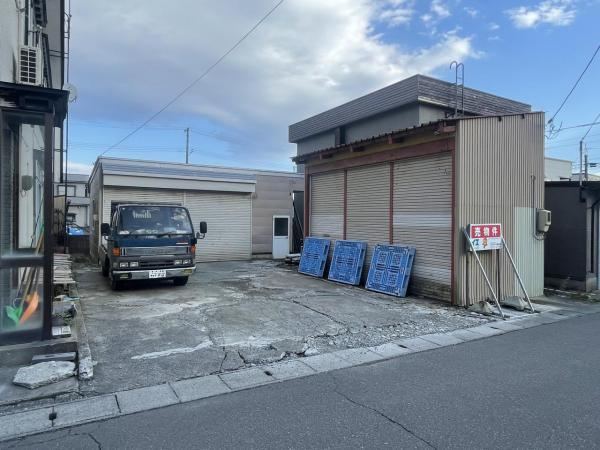 Spacious Land Parcel in Aomori City - Photo 1