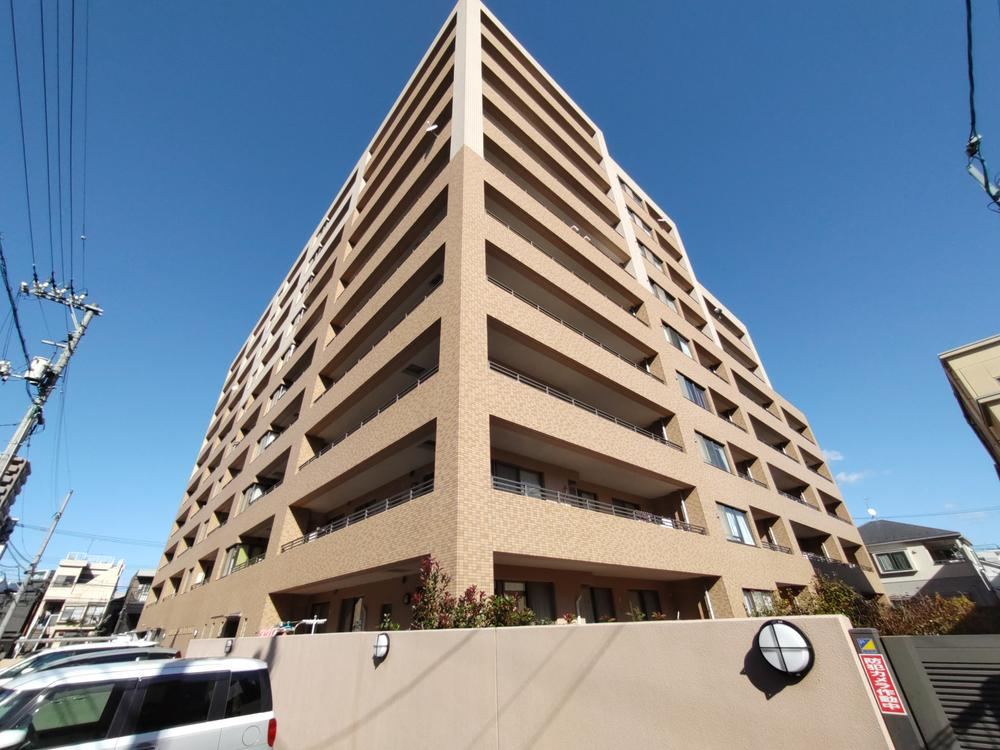 3LDK apartment in Minami Ward, Hiroshima - Photo 1