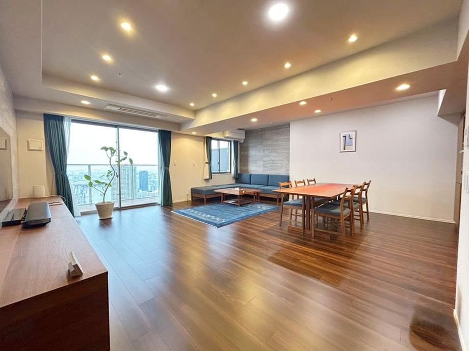 2LDK apartment in Kita Ward, Osaka - Photo 1