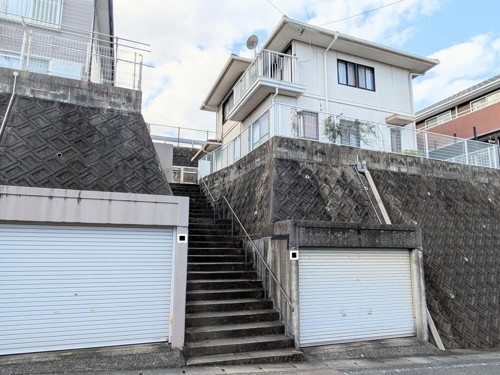 Convenient 4LDK House Near Aeon Mall in Shime Town - Photo 1