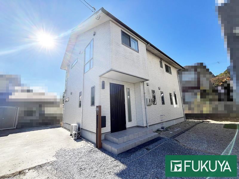 Modern 4LDK House in Kitano-sho - Photo 1