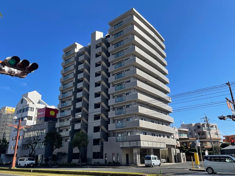 3LDK apartment in Kagoshima, Kagoshima - Photo 1