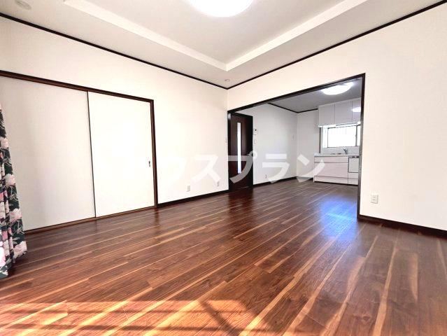 Charming 4LDK with Garden in Katano - Photo 1