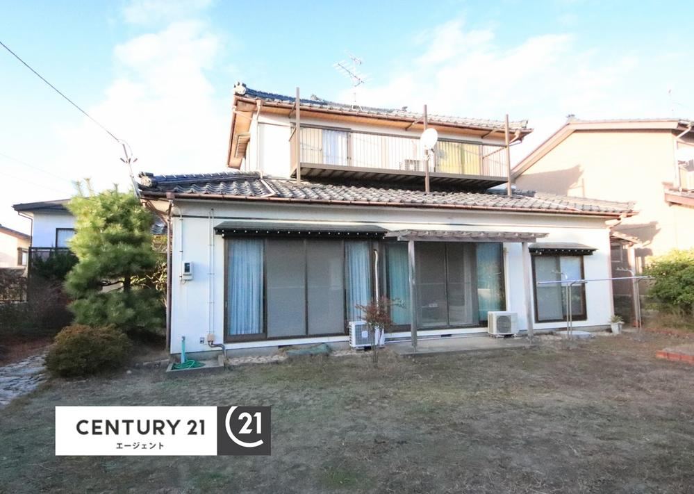 Spacious 6SDK House with Garden in Niigata - Photo 1