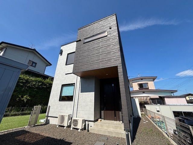 Modern 3LDK House in Aoba Ward - Photo 1