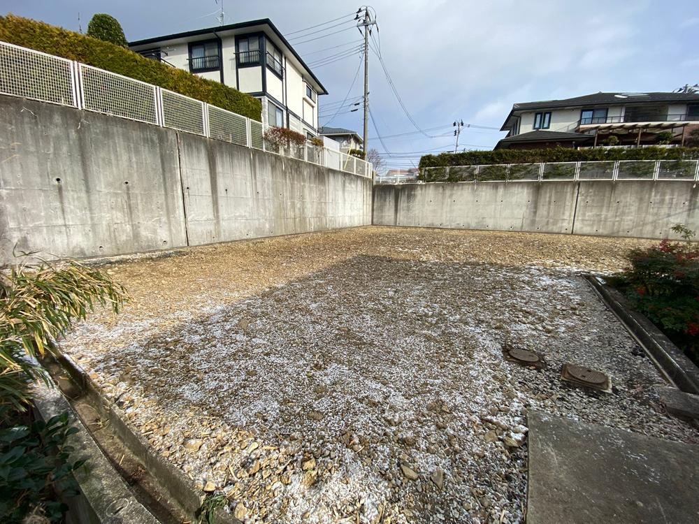 Spacious Residential Land in Aoba, Sendai - Photo 1