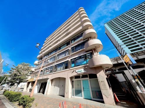 Convenient 1LDK Apartment Steps from Ishikawa-cho Station - Photo 1