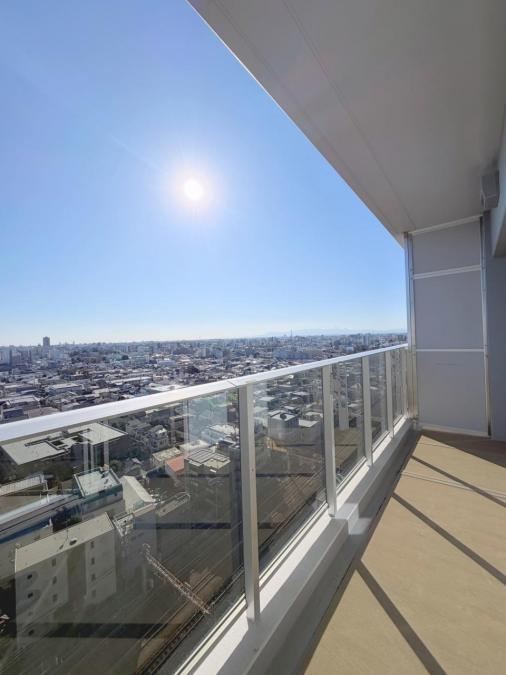 3LDK apartment in Nakano Ward, Tokyo - Photo 1