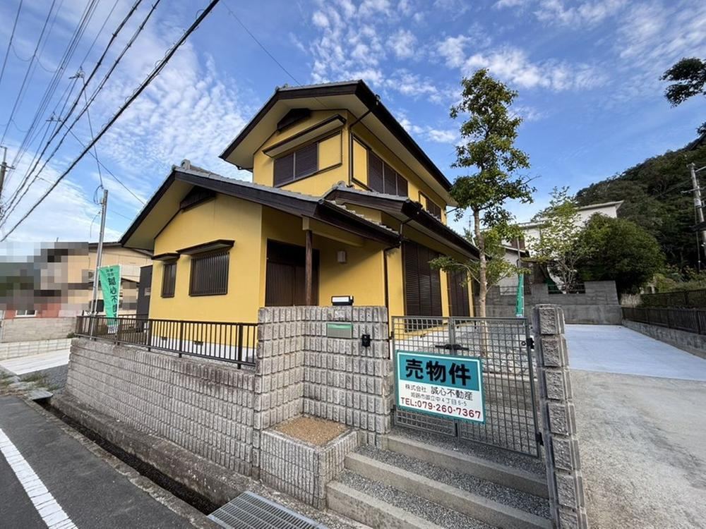 4SLDK Home with Garden in Yumesaki Town, Himeji - Photo 1