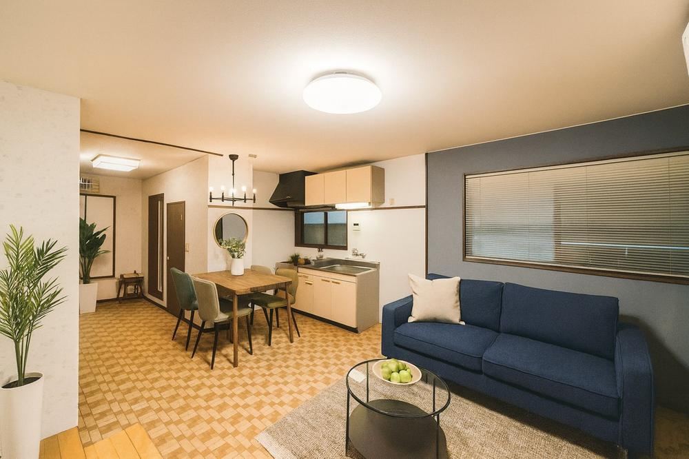 Renovated 3LDK House Near Nishikyogoku Station - Photo 1