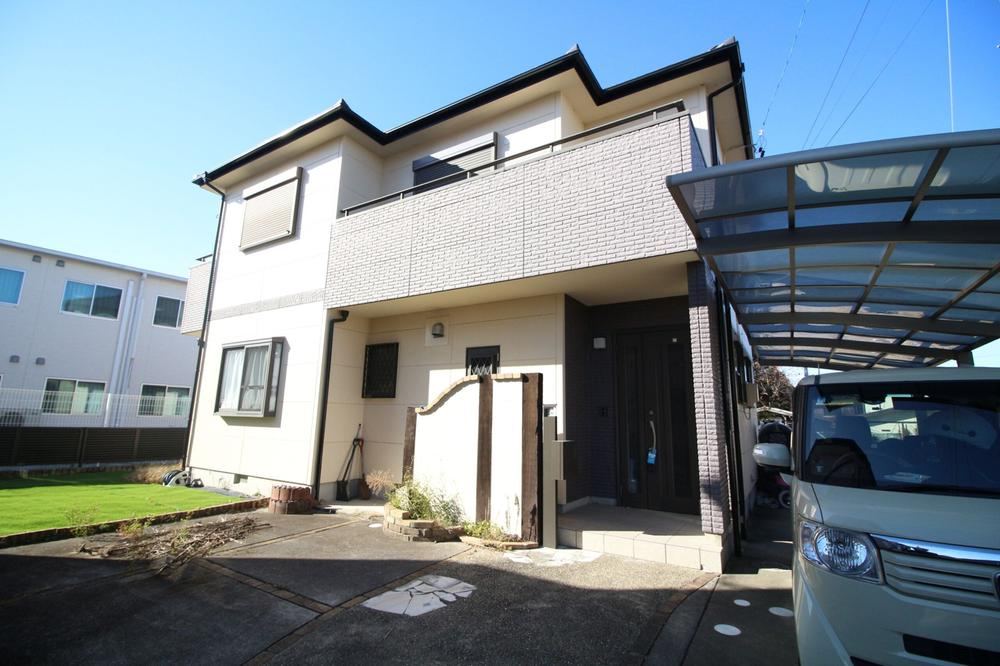 Renovated 3LDK House with High Ceilings in Okazaki - Photo 1