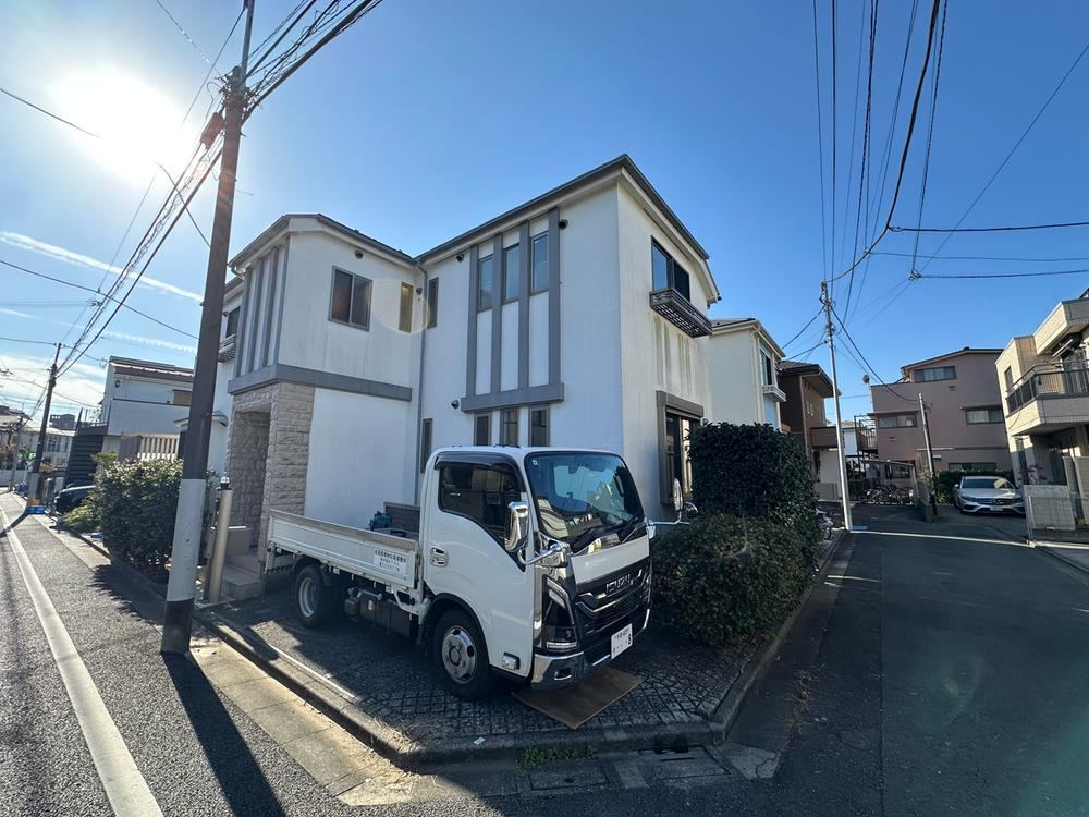 Stylish 4LDK House in Momoi, Suginami - Photo 1