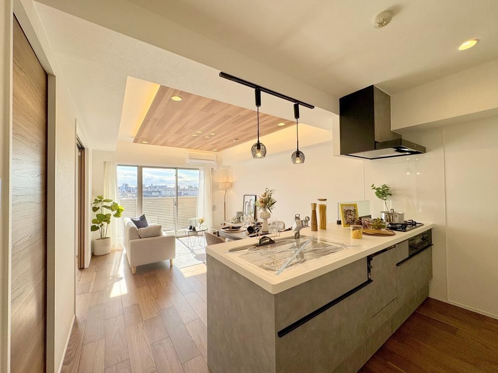 3LDK apartment in Warabi, Saitama - Photo 1