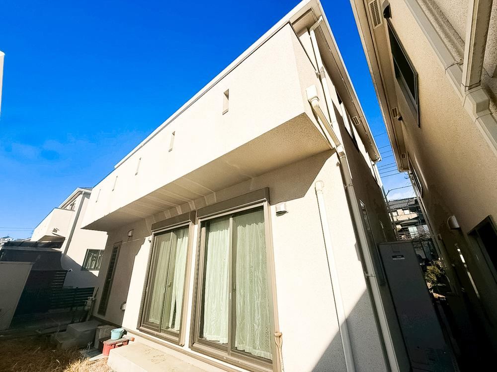 Modern 4LDK House with Garden in Honmachi - Photo 1