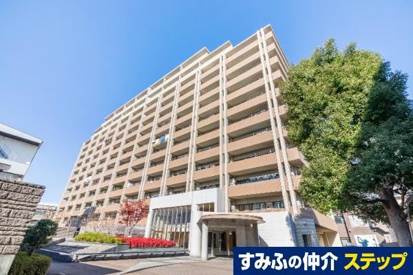 2LDK Apartment with Great Views in Nakamurako - Photo 1