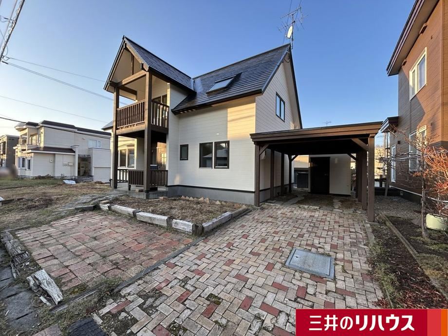 Modern 3LDK Detached House in Bunkyodai Minami, Ebetsu - Photo 1