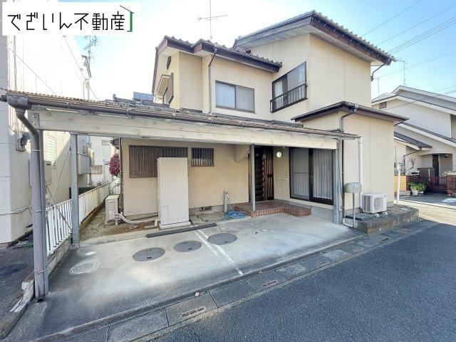 All-Electric 5LDK House on Corner Lot in Kumagaya - Photo 1