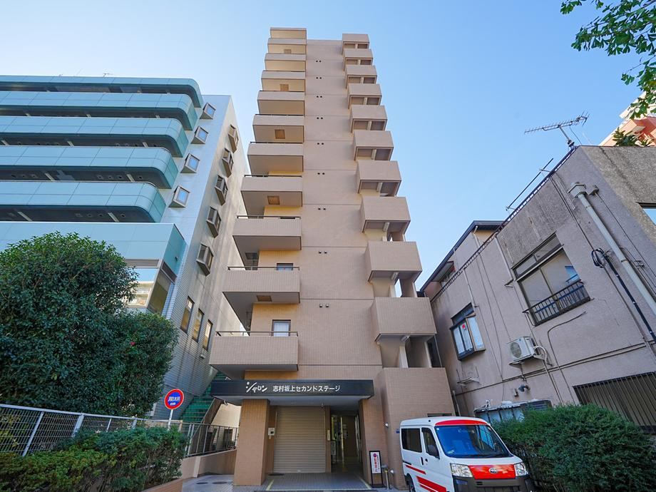 Renovated 2DK Apartment Near Shimura-Sakaue Station - Photo 1