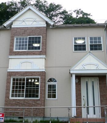 Charming 3LDK House Near Parks in Sakai - Photo 1