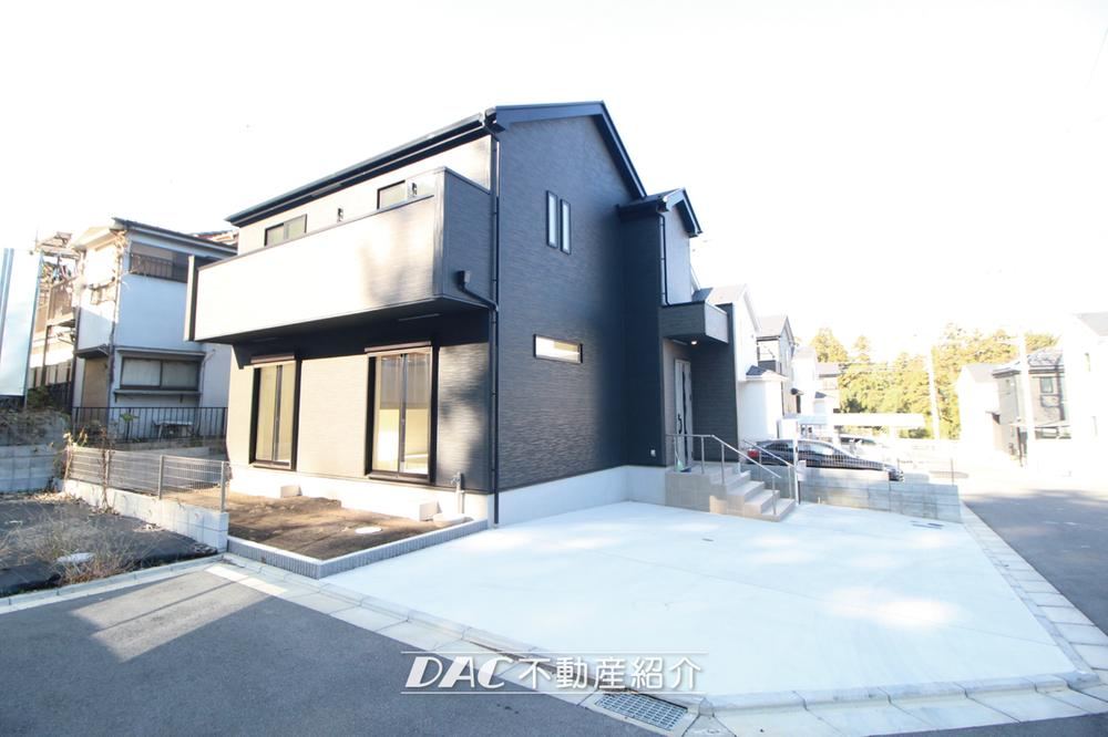 Beautiful 3LDK Home Near Ome Station - Photo 1