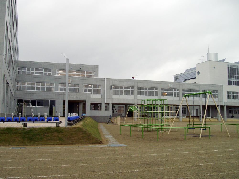 Quiet Residential Land in Hanadate 1 - Photo 1