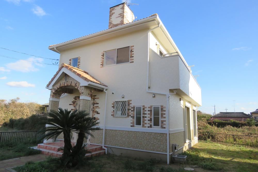 Spacious 4LDK House in Tomiguchi - Photo 1