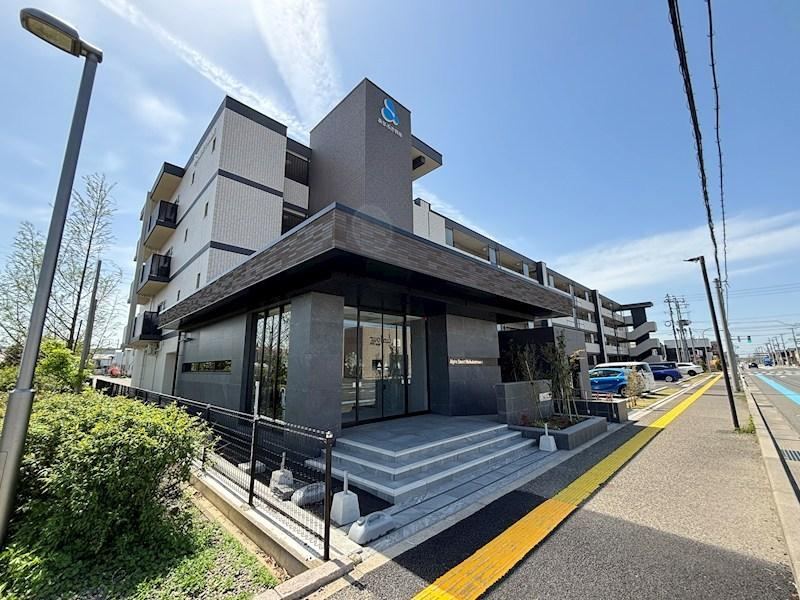3LDK apartment in Chuo Ward, Niigata - Photo 1