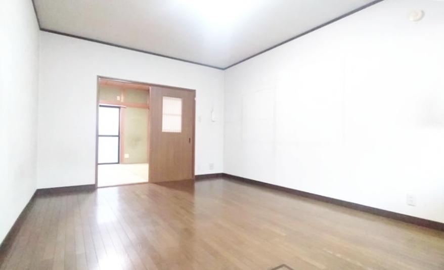 Affordable 4LDK House in Kamikoshien, Nishinomiya - Photo 1