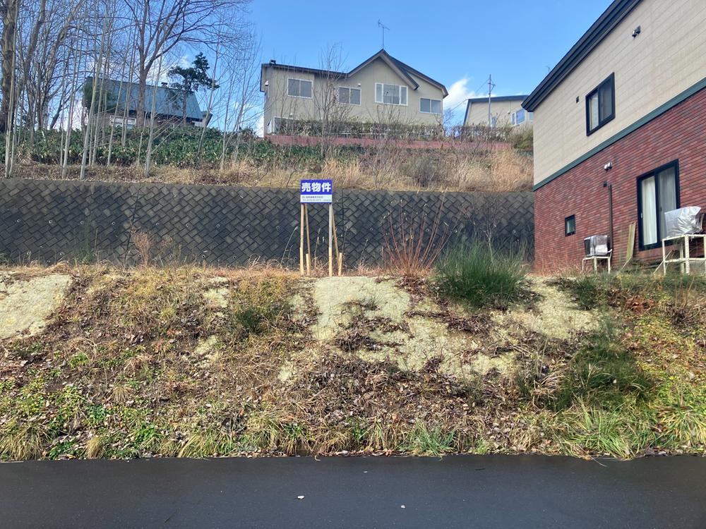Quiet Residential Land in Matsugae, Otaru - Photo 1