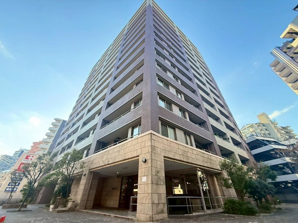 2LDK apartment in Chuo Ward, Fukuoka - Photo 1