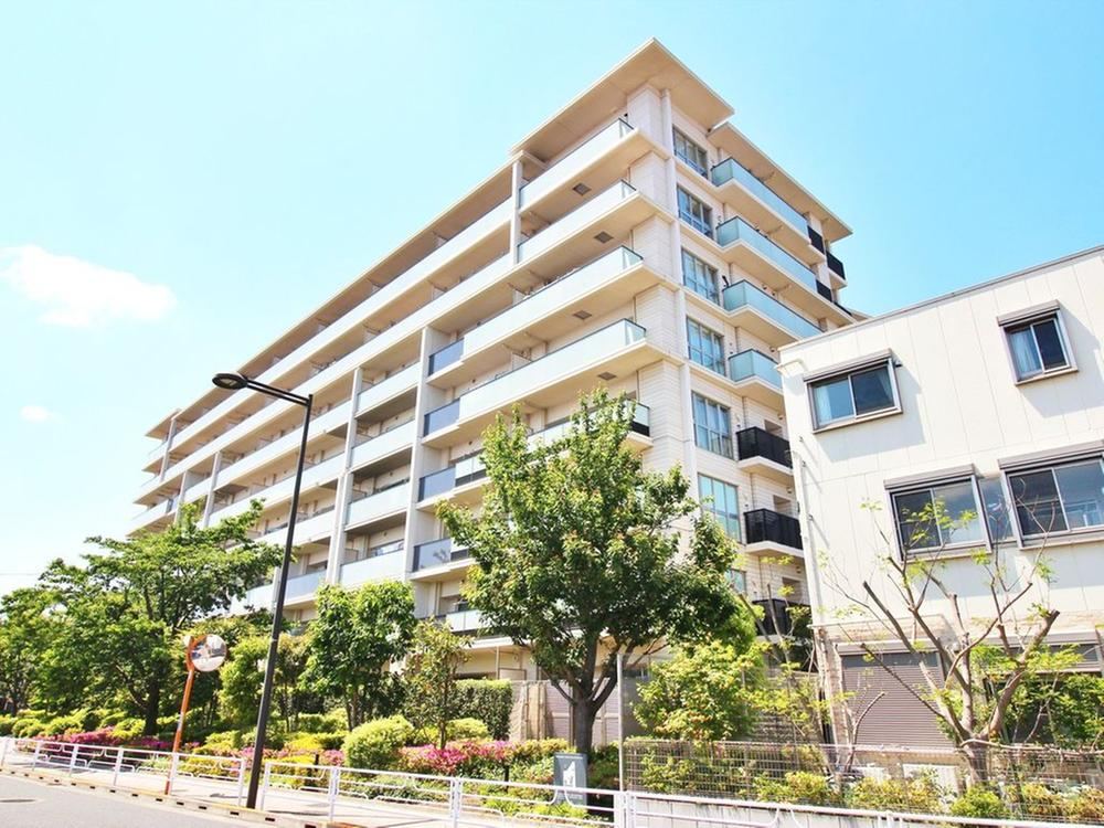Convenient 3LDK Apartment in Nishitokyo - Photo 1