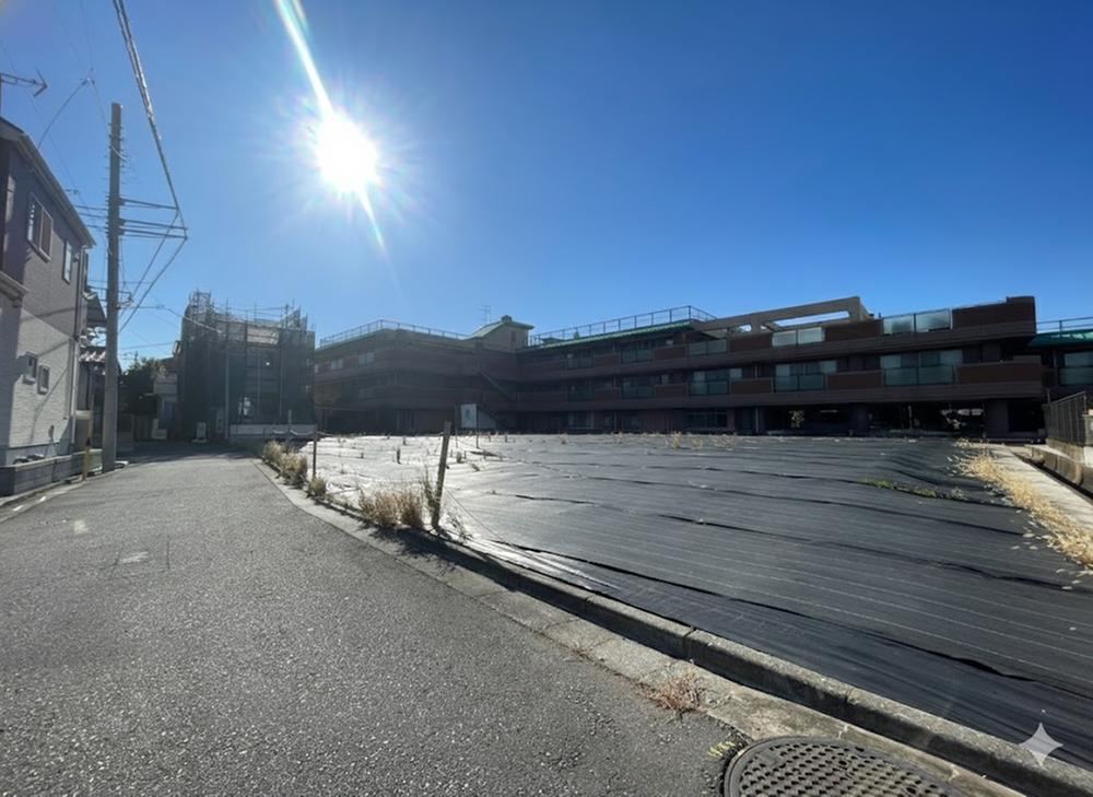 128 m² land in Mitaka, Tokyo - Photo 1
