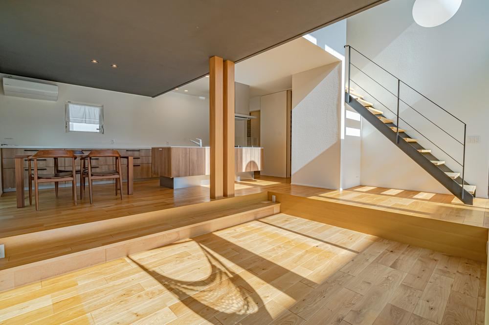 Bright 2LDK Family Home in Kitakyushu - Photo 1