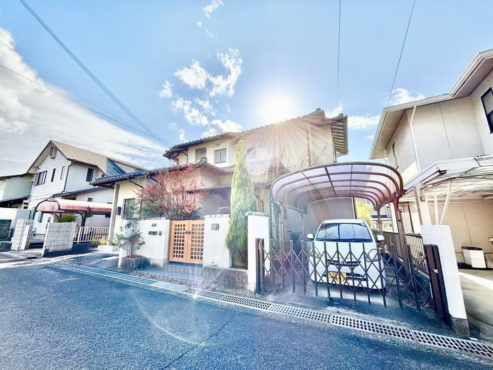 Comfortable 5LDK Home in Mikadodai - Photo 1