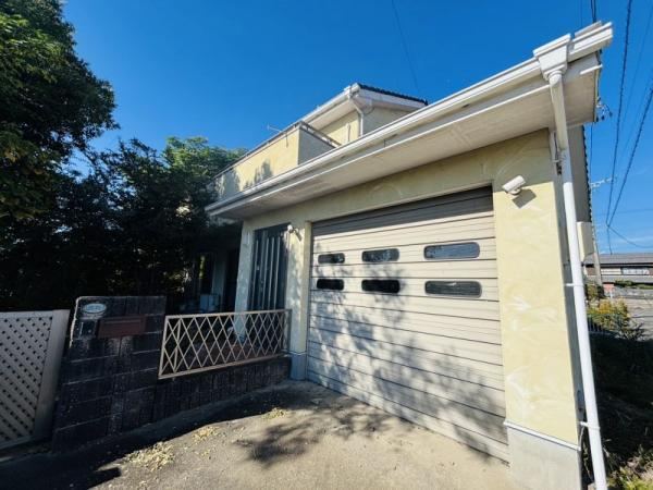 Spacious 5SLDK House with Garage in Konan City - Photo 1