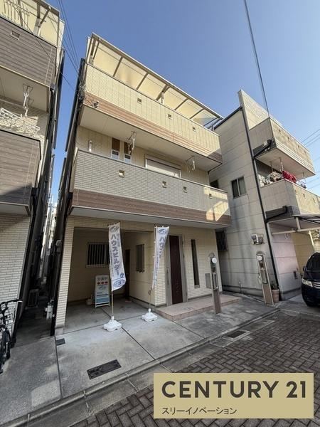 Renovated 4LDK House in Ichioka, Osaka - Photo 1