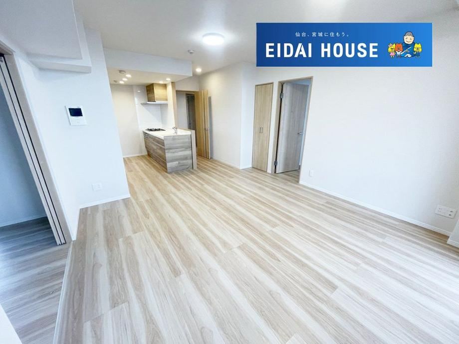 Spacious 4LDK Apartment in Nankodai, Sendai - Photo 1