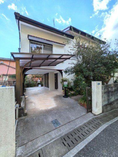 5DK House with Recent Renovations - Photo 1