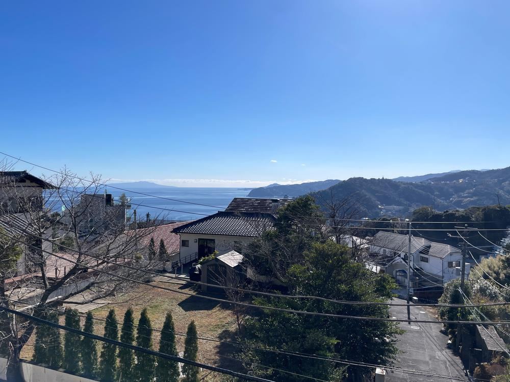 1LDK apartment in Atami, Shizuoka - Photo 1