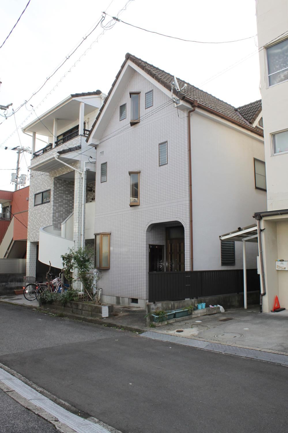 4DK house in Minami Ward, Hiroshima - Photo 1