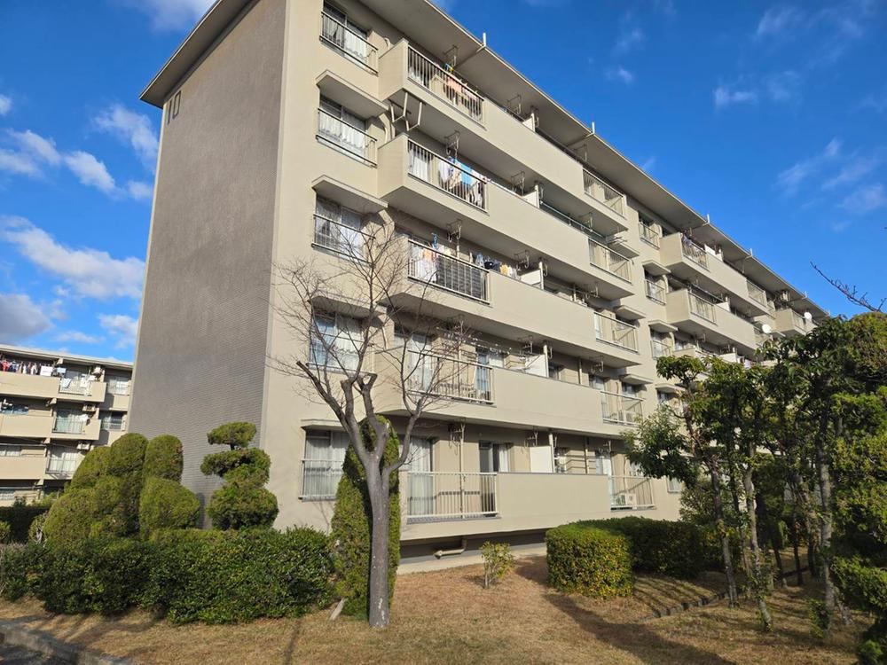 3DK apartment in Izumi, Osaka - Photo 1