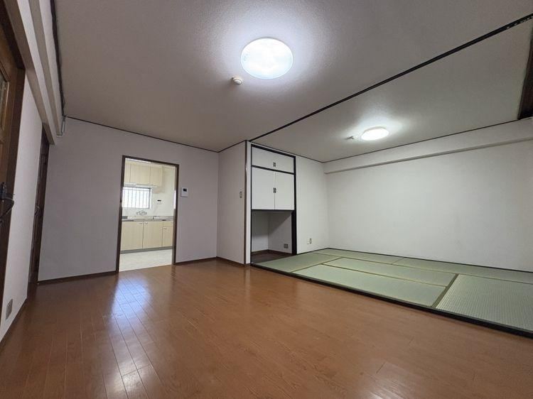 3LDK apartment in Naka Ward, Nagoya, Aichi - Photo 1