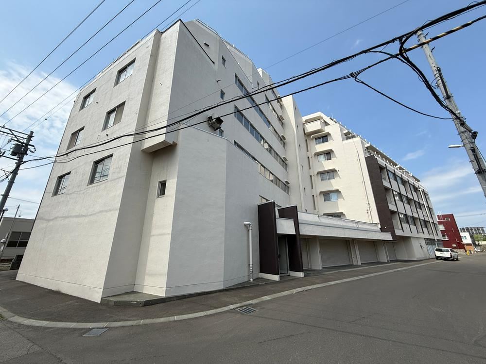 1LDK apartment in Toyohira Ward, Sapporo, Hokkaido - Photo 1