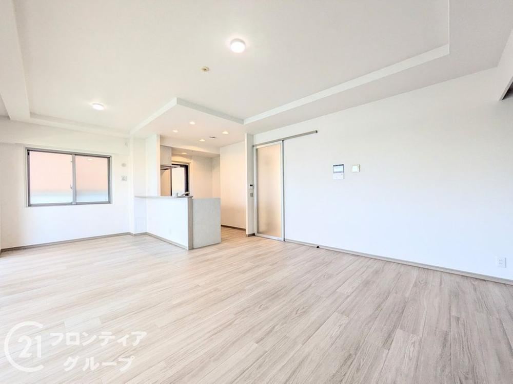 3LDK+S apartment in Nada Ward, Kobe, Hyogo - Photo 1