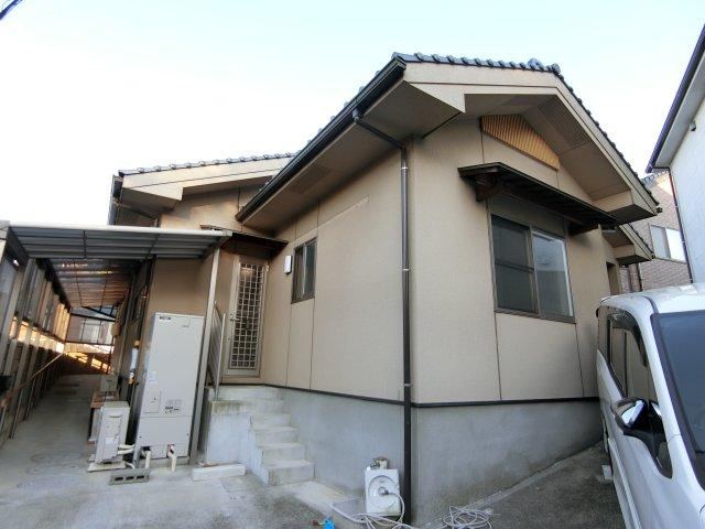 Spacious 3LDK Bungalow in Minami-Iwakuni - Photo 1